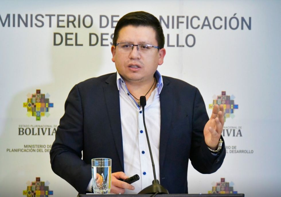 Ministro Cusicanqui: Luis Arce recibió un país importador neto de combustibles