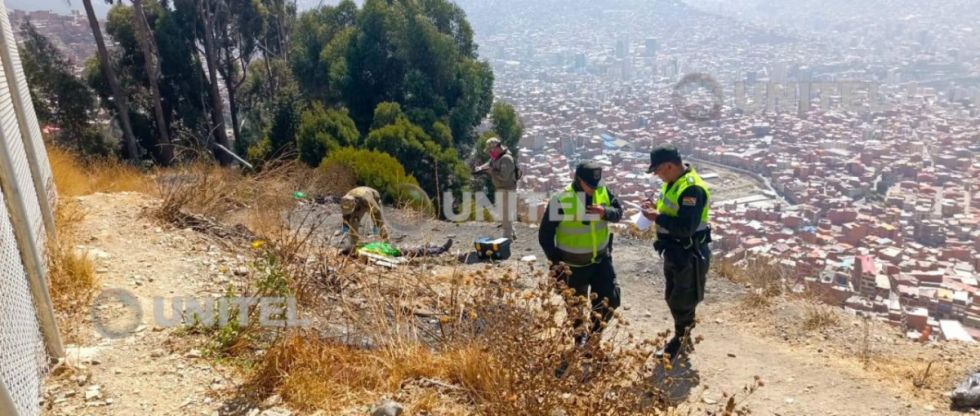  Vecinos hallan el cuerpo de un hombre sin vida