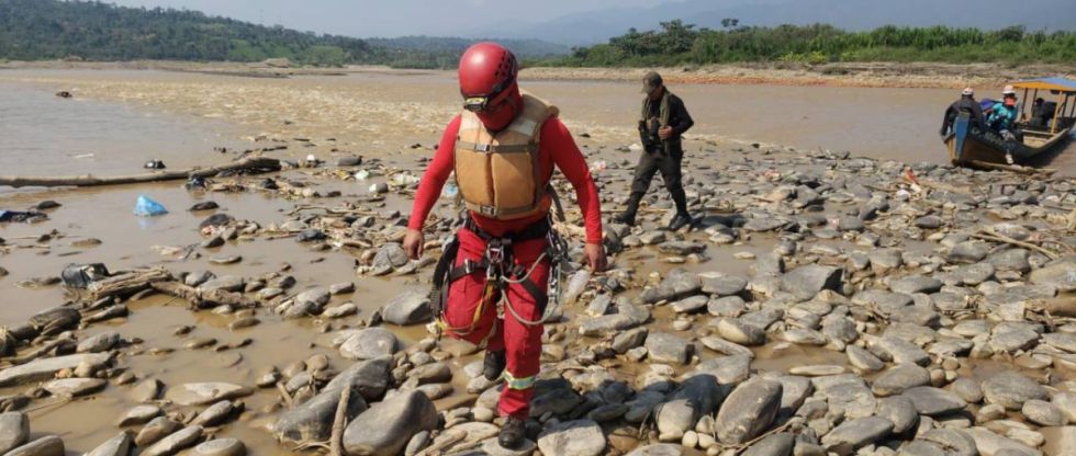 Por agua y tierra, continúa la búsqueda del pequeño Luan en La Paz