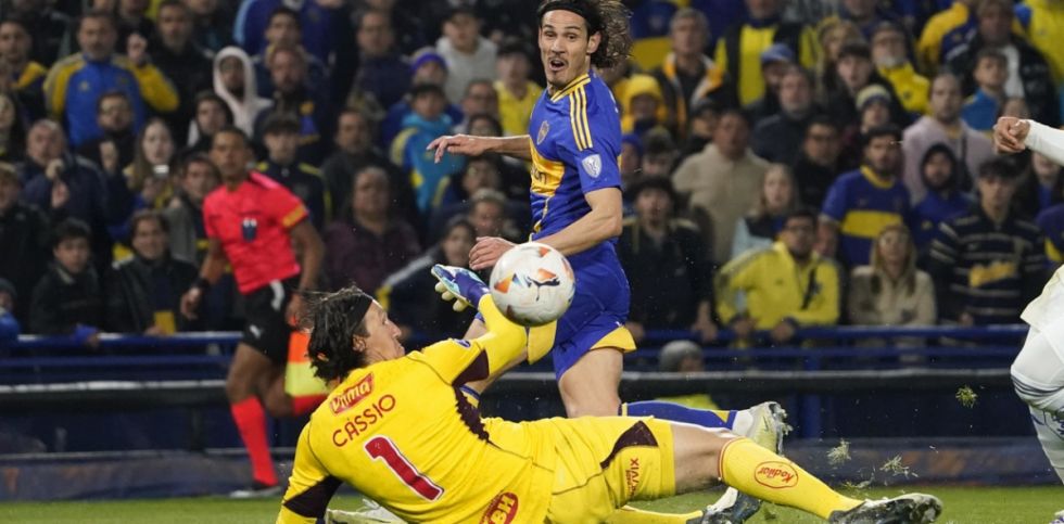 Cavani nuevamente héroe, el gol con el que Boca le ganó a Cruzeiro
