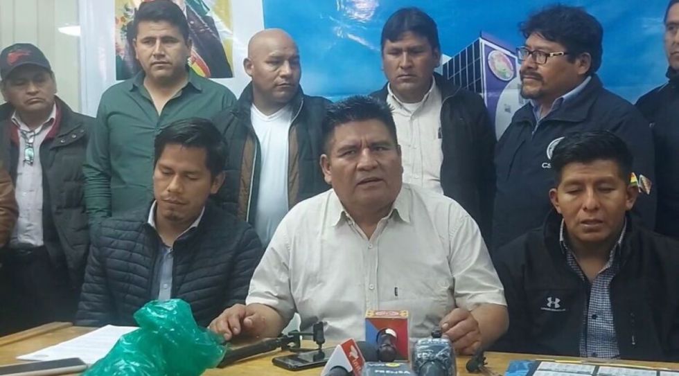 Piden al TSE reconocer congreso del MAS de El Alto