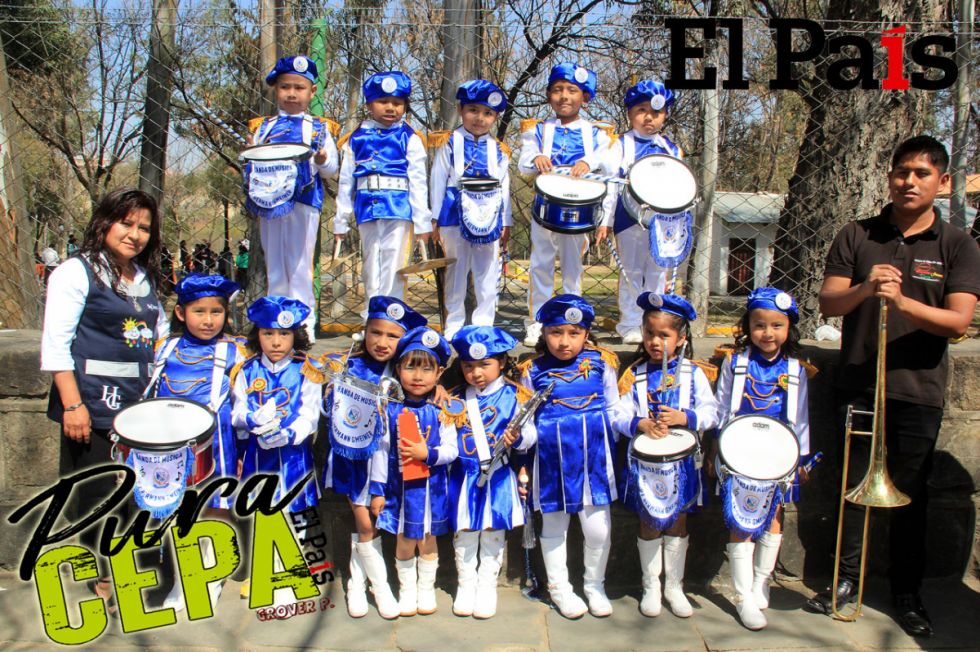 Banda de música del kínder Herman Gmeinner.