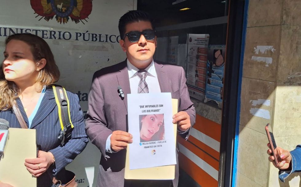 Abogado presenta denuncia penal contra la novia de Xico Da Costa por discriminación