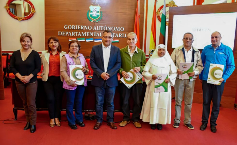 En 4 años, Gobernación entregó  Bs 16 MM a centros de acogida de Tarija 