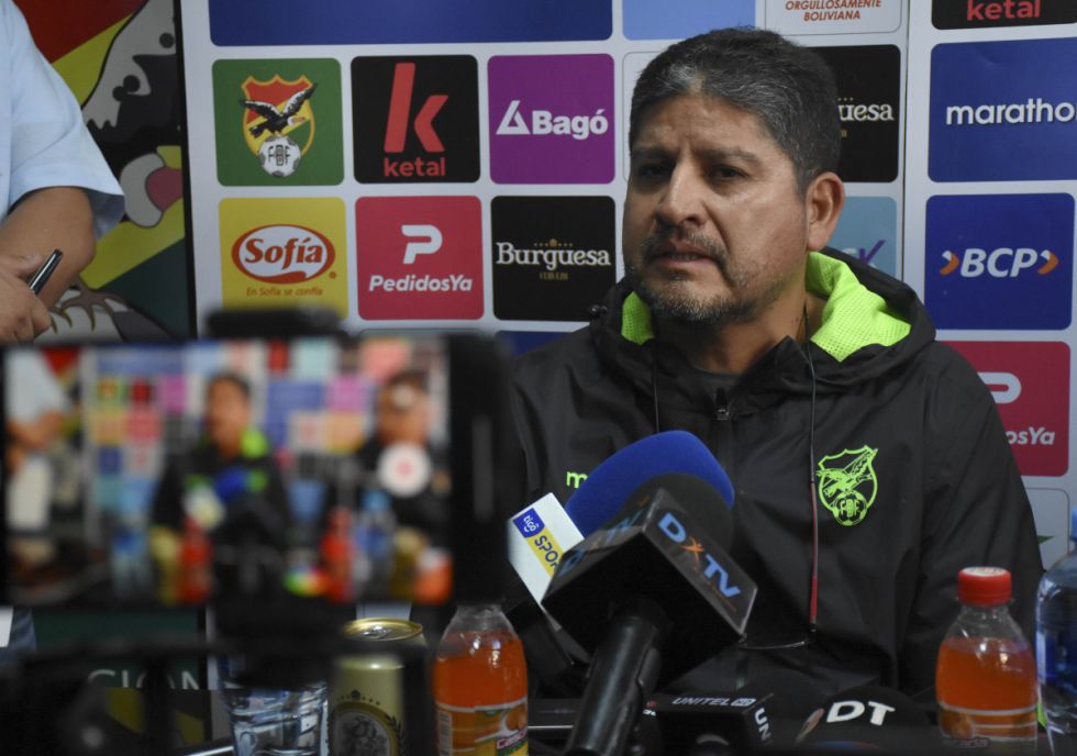 En vivo:  Oscar Villegas da a conocer  la lista de 27 convocados para la Selección Boliviana 