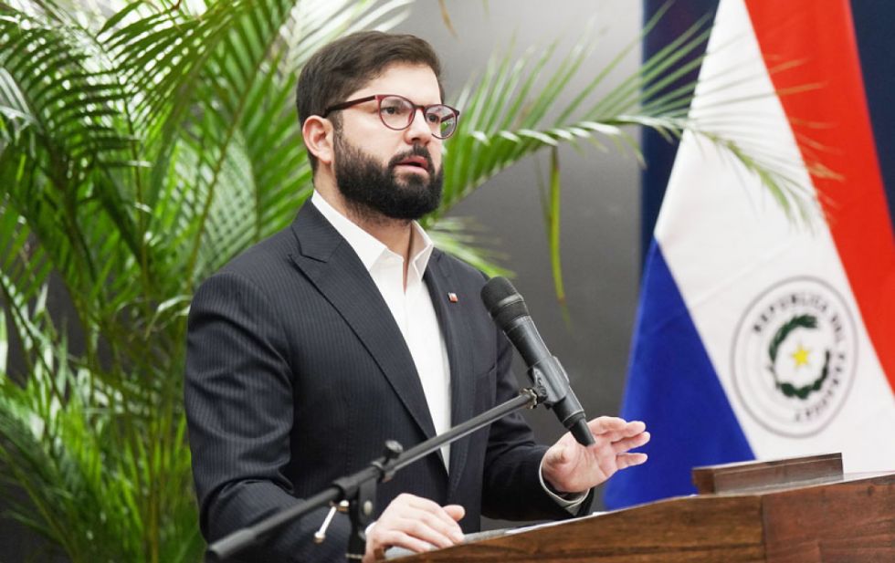 Boric tacha al régimen de Maduro como ‘dictadura’