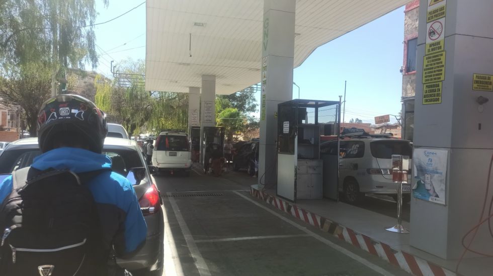 La ANH asegura que ha normalizado el suministro de carburantes en Tarija