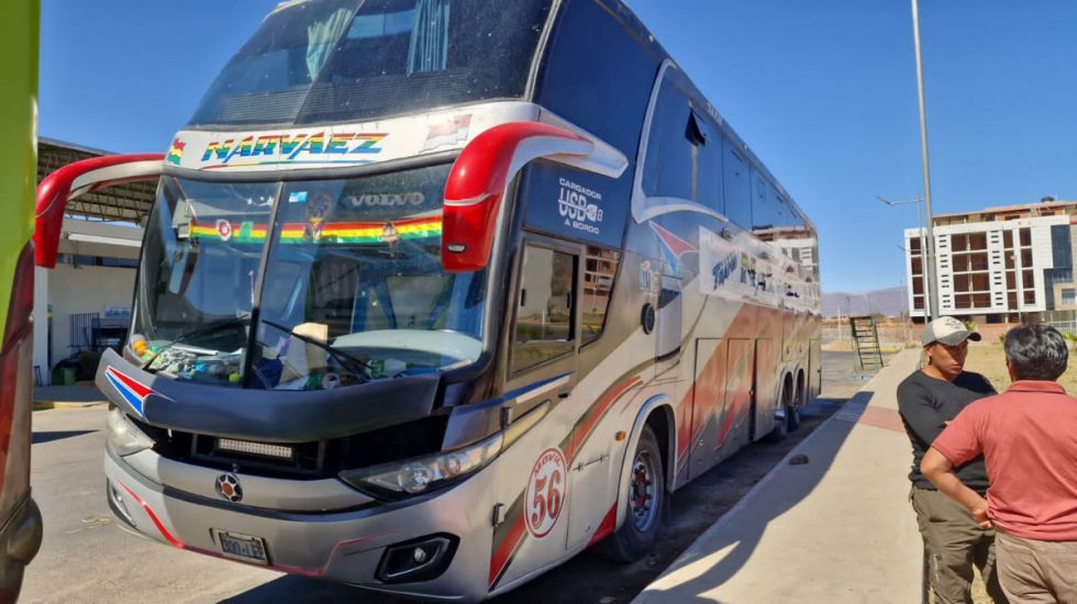 Multan a la Trans Narváez con Bs 10.300 por operar ilegalmente durante suspensión en Tarija