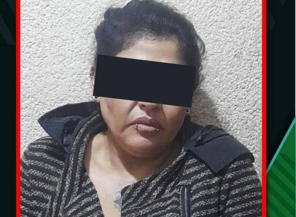 Mujer que bebía en la CNS pagará una fianza de Bs 20 mil