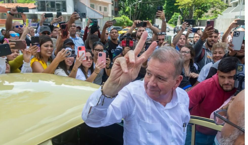 Venezuela: piden orden de arresto contra González