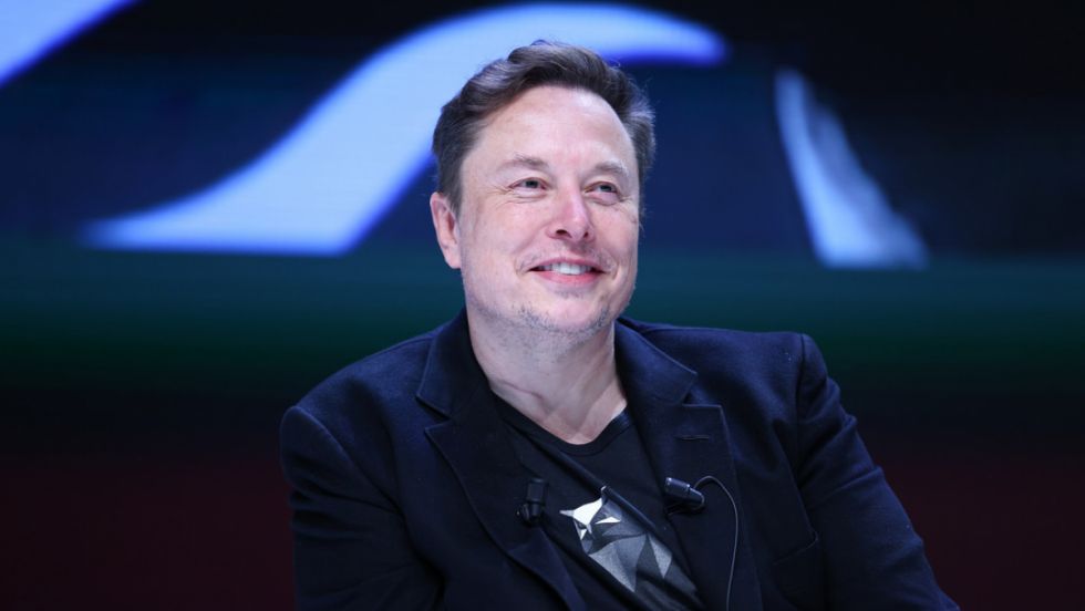 Elon Musk mueve sus fichas en Latinoamérica