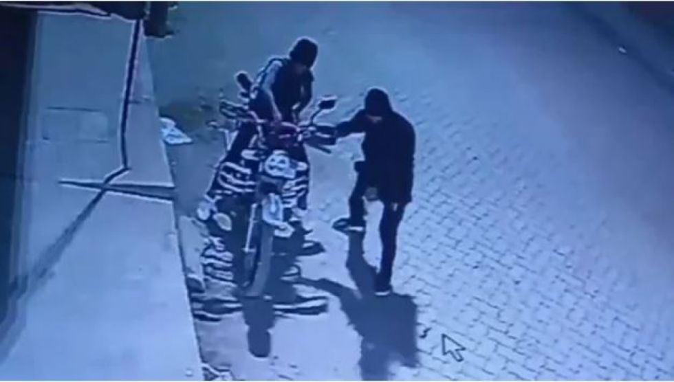 Violencia en Apolo: Acribillaron al dueño de un negocio y no se llevaron nada