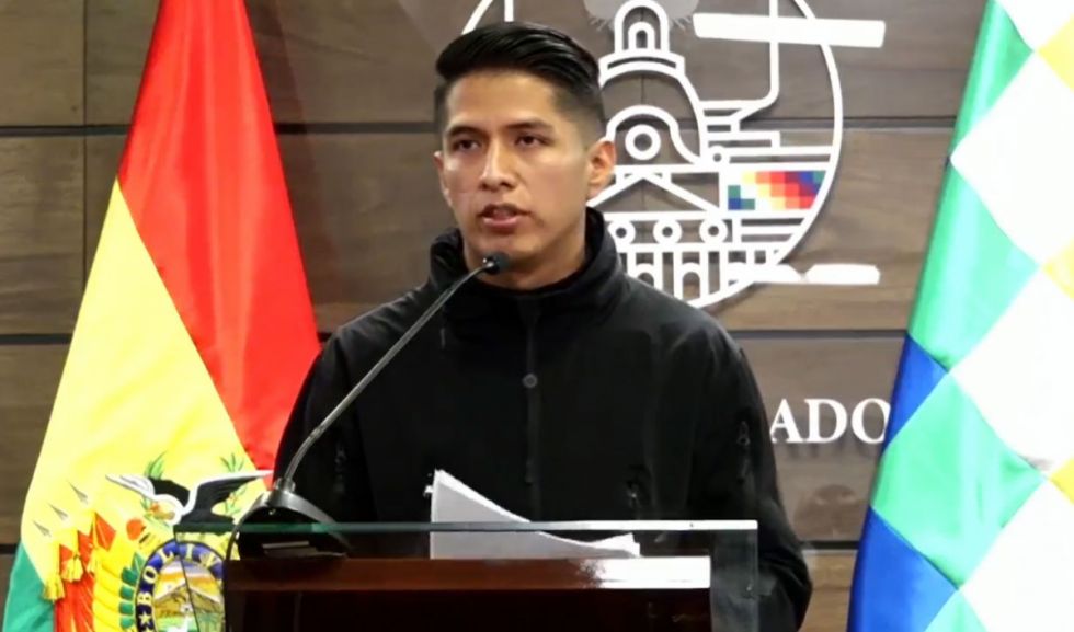 Andrónico pide al Gobierno considerar la declaratoria de desastre nacional por los incendios