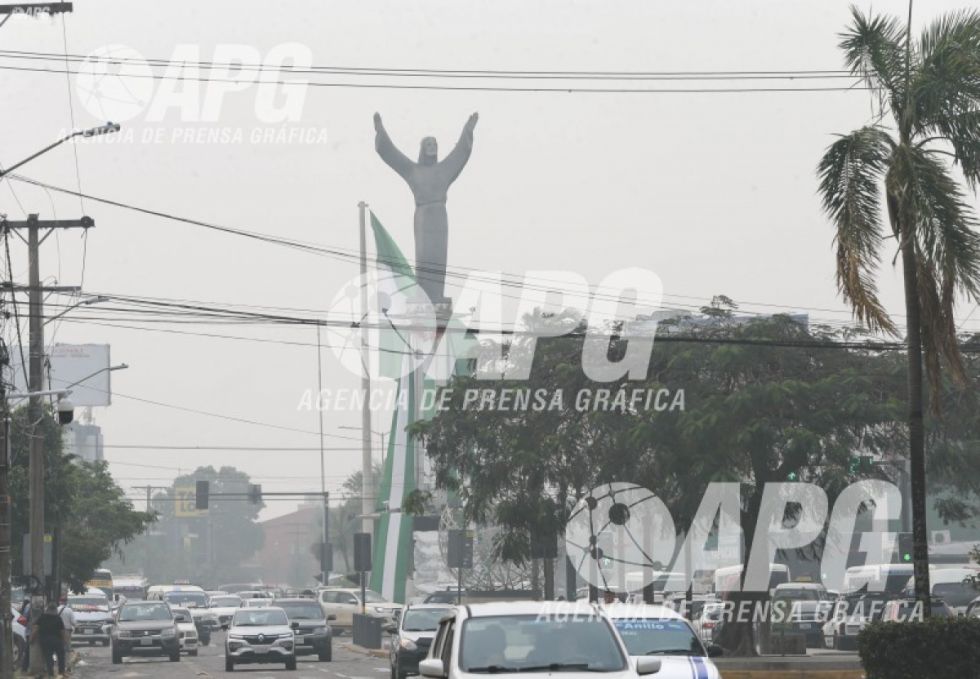 Suspenden el Maratón de Santa Cruz por la mala calidad del aire 