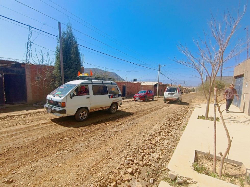 Tarija: La Alcaldía arregla rutas del transporte en el Distrito 10