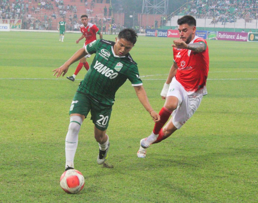 Real Tomayapo cayó en su visita a Oriente Petrolero