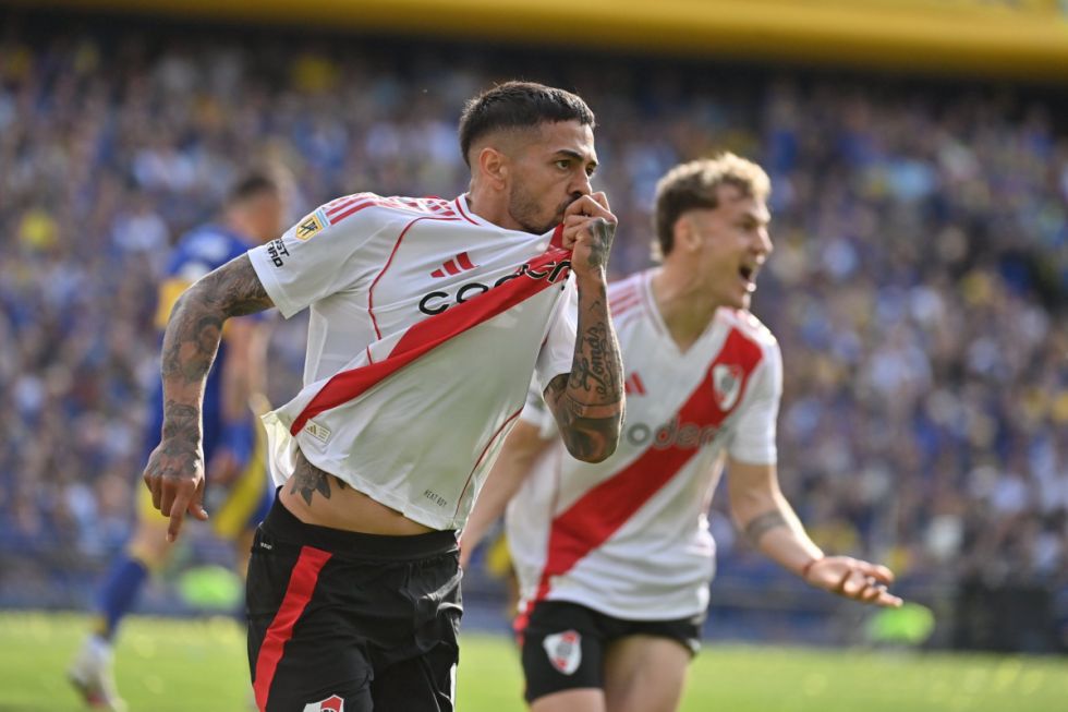 River se quedó con el Superclásico argentino