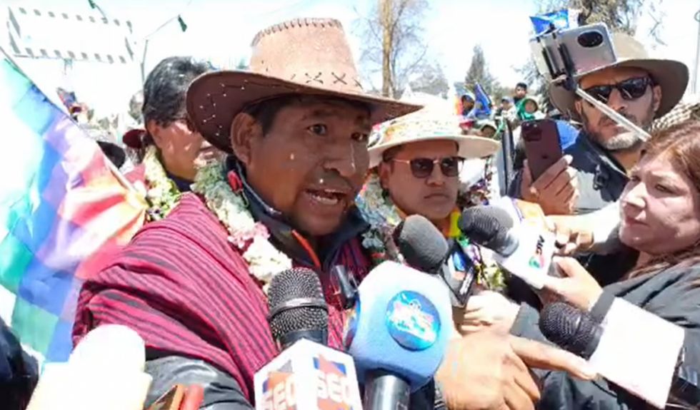 Dirigente ‘evista’ advierte al TSE: ‘¿Ya está aprobado el congreso de Lauca Ñ? Si no, por su culpa vamos a ir al bloqueo’
