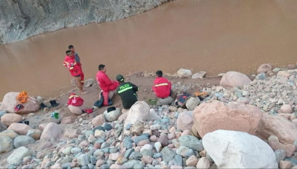 Sucre: Un adolescente de 13 años murió ahogado en una poza cuando intentaba recuperar sus sandalias