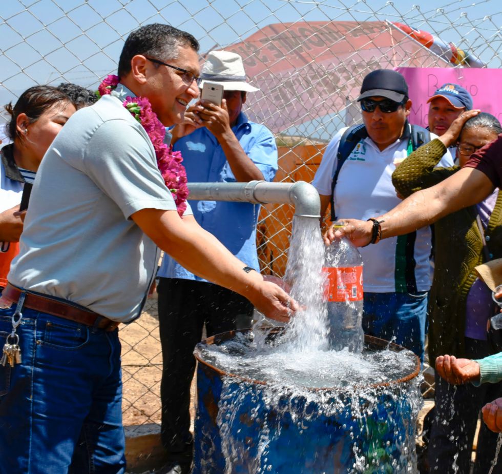 Inauguraron nuevo pozo profundo de agua en Monte Sud beneficiarán a 13 barrios