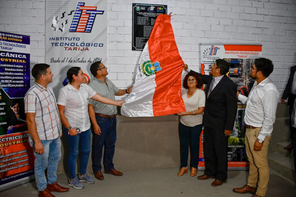 La Gobernación equipó al Instituto Tecnológico Tarija 