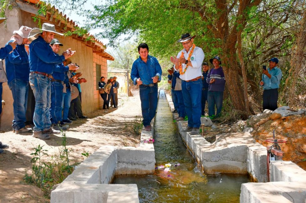 La Gobernación mejora canales de riego en 36 zonas de San Jacinto