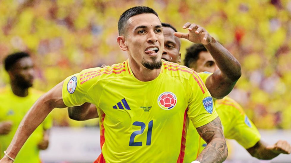 Lorenzo definió al remplazante de Muñoz: Citó un defensor del fútbol colombiano