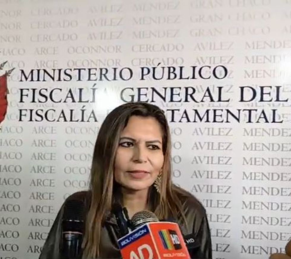 Equipo jurídico del MAS anuncia proceso penal contra la fiscal Sandra Gutiérrez