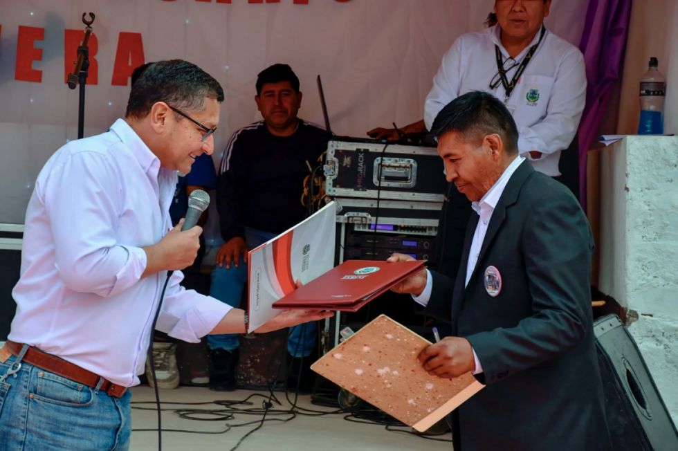 Unidad Educativa “Ñoquera” celebró sus 100 años 