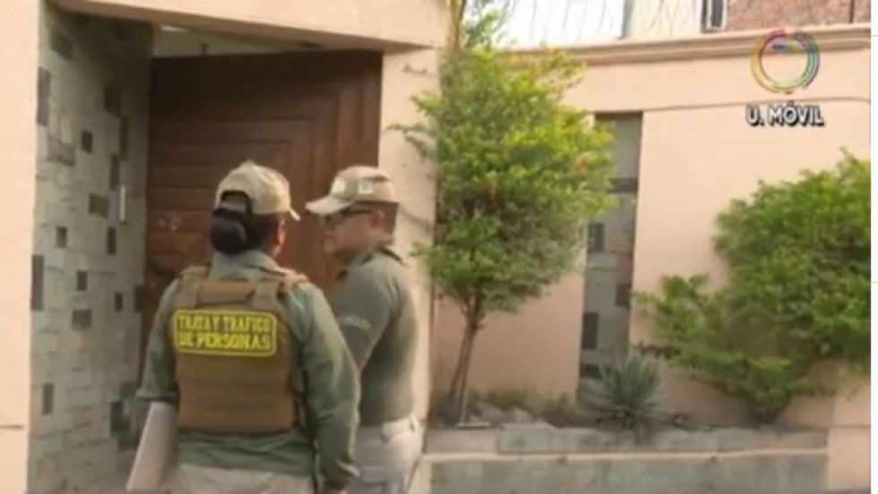 Policía llega a casa de Evo para citarlo a declarar por caso de trata y tráfico en Tarija