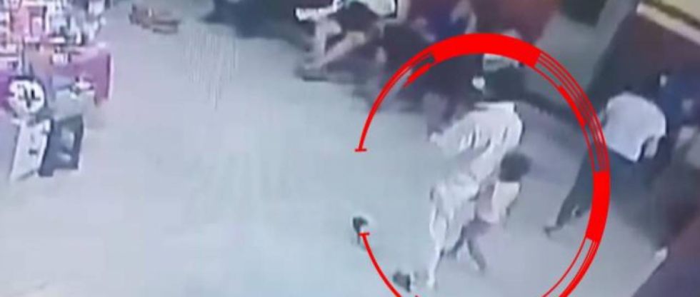Rescatan en un alojamiento a una niña de tres años con denuncia de rapto en Montero; hay un aprehendido