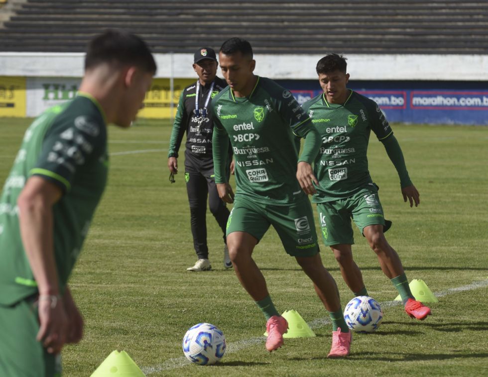 De último momento un jugador de la Selección no viajó a Buenos Aires y quedó desafectado en La Paz