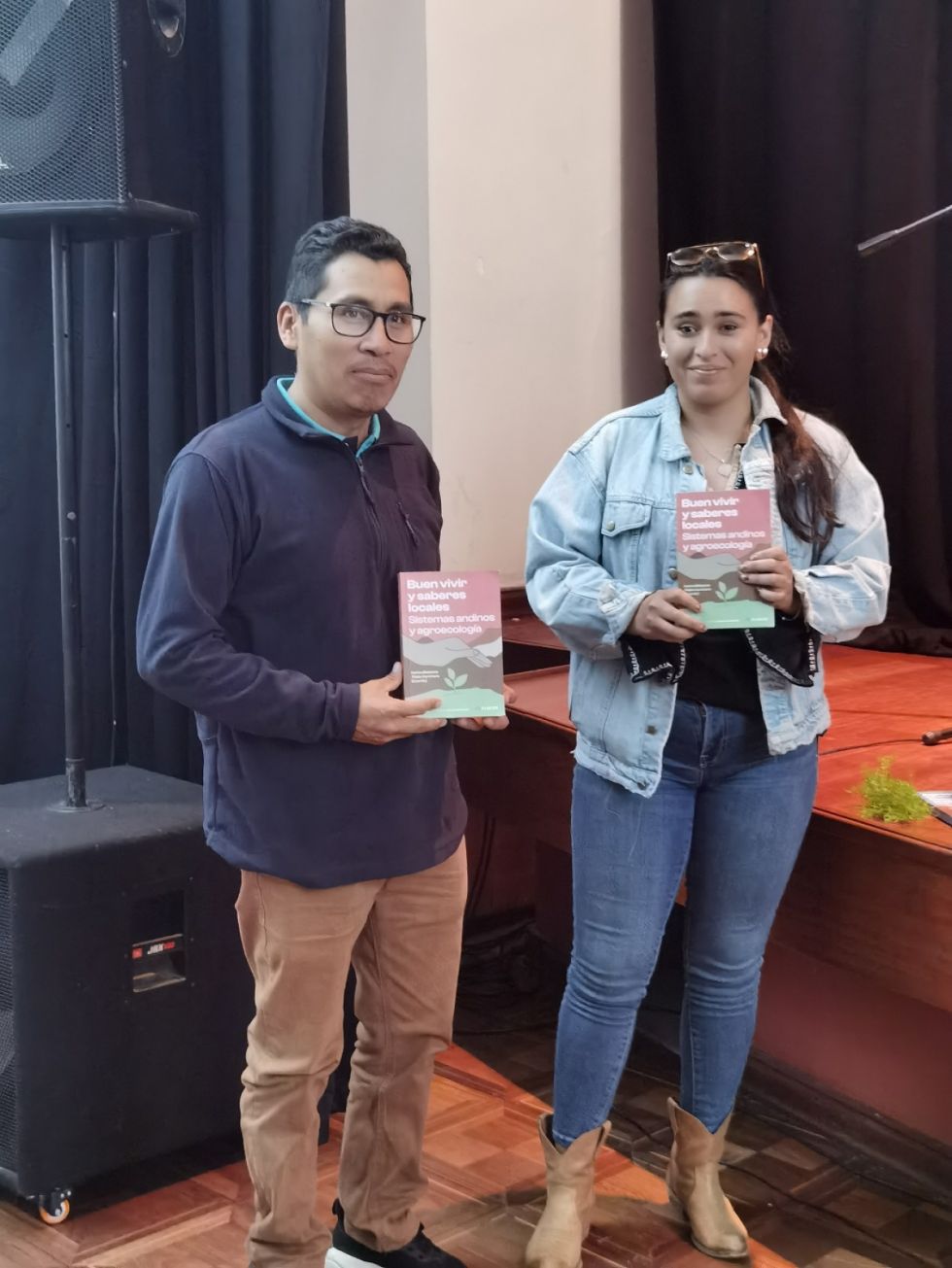 Entrega de ejemplares