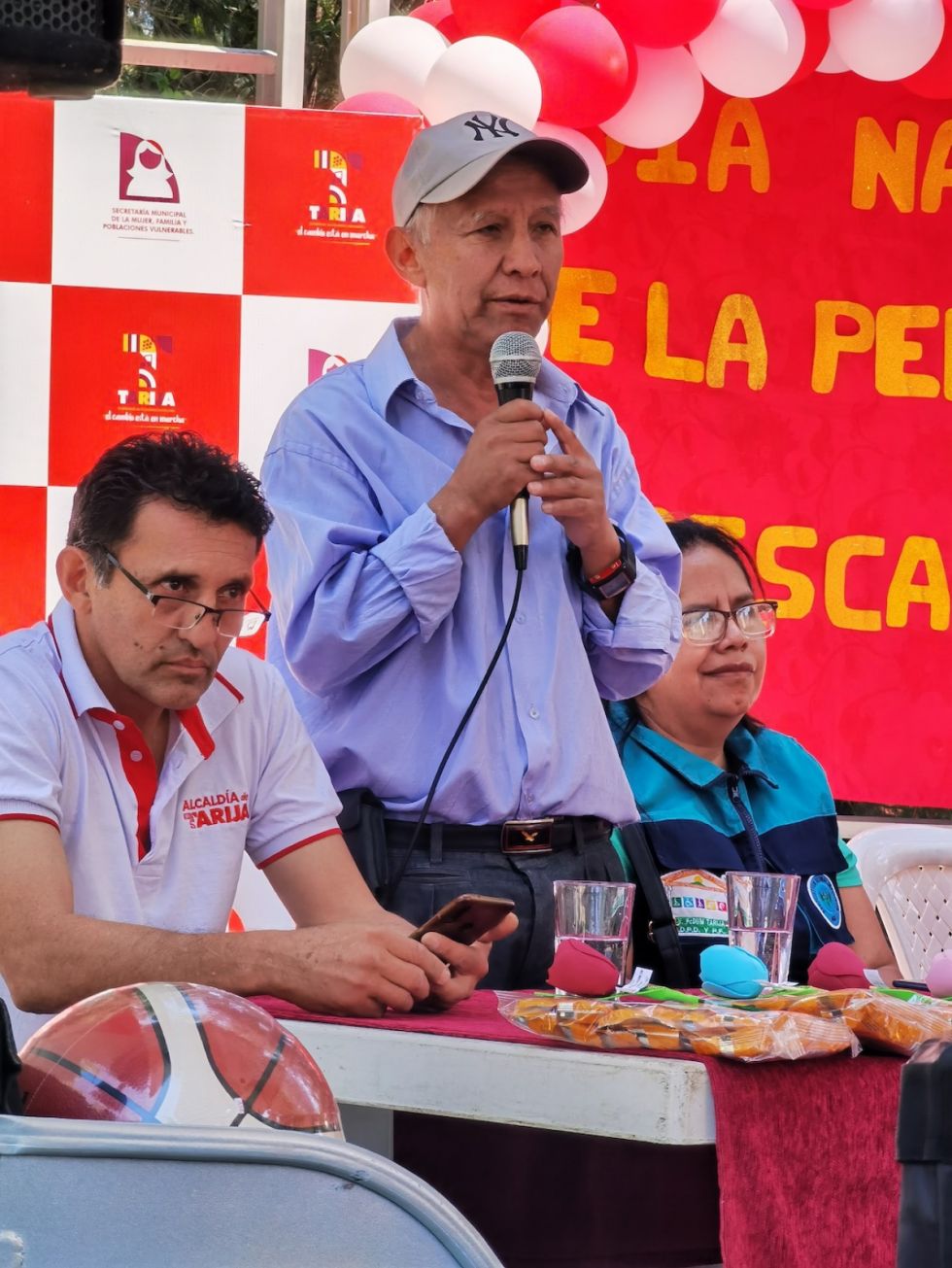 Merardo Serrano toma la palabra