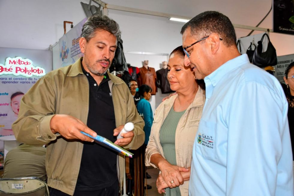 Exposur: Gobernación inauguró el Pabellón Turístico