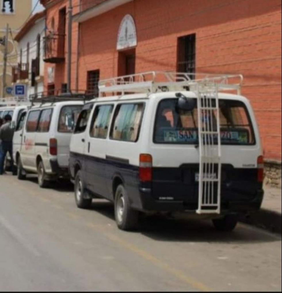 Incremento en pasajes en San Lorenzo desata conflictos entre pasajeros y conductores