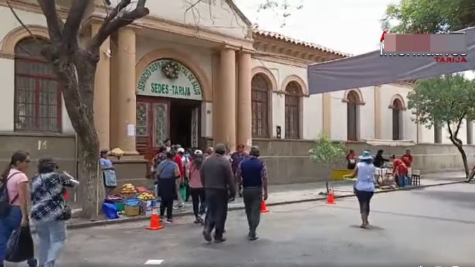 Montes ratifica al director del Sedes, salud insiste en el cese