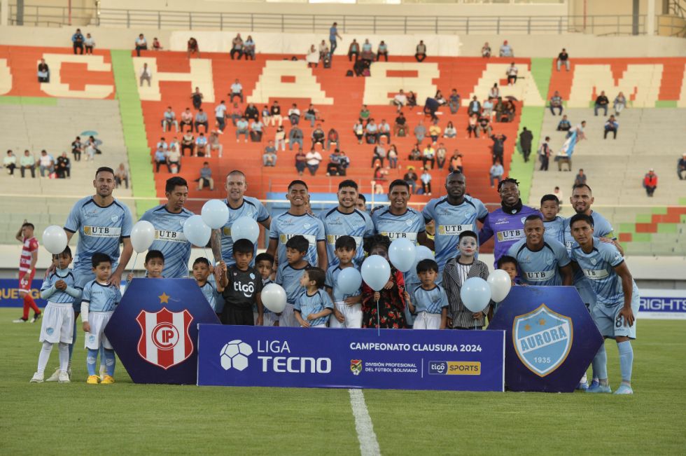 Aurora gana con comodidad a Independiente en Cochabamba