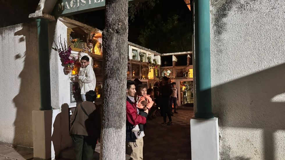 La noche en el cementerio