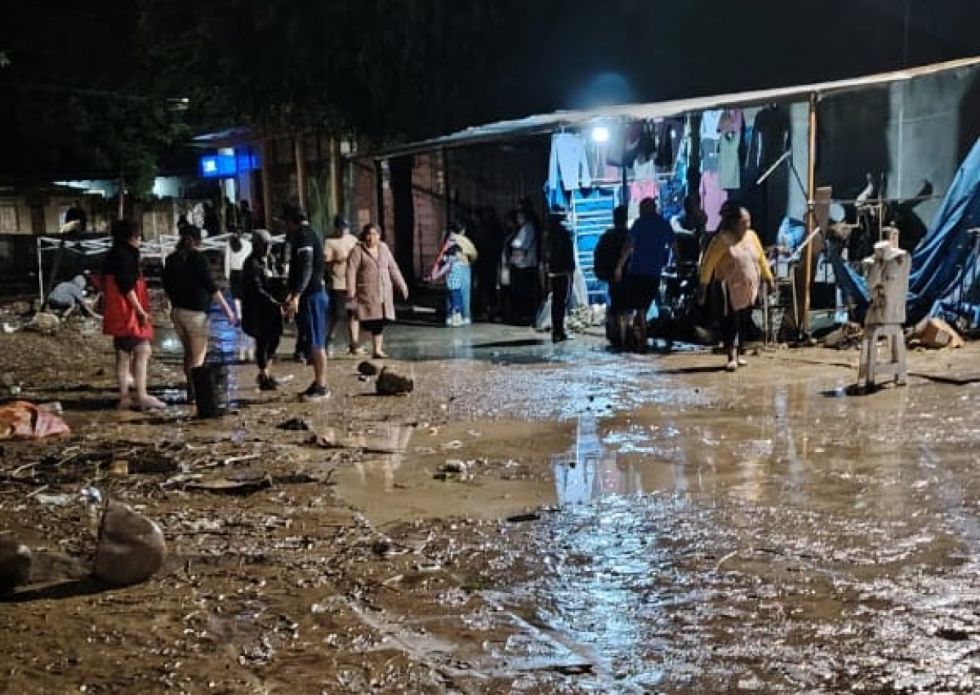 Alcalde confirma 14 puntos de inundación tras desborde de la quebrada 