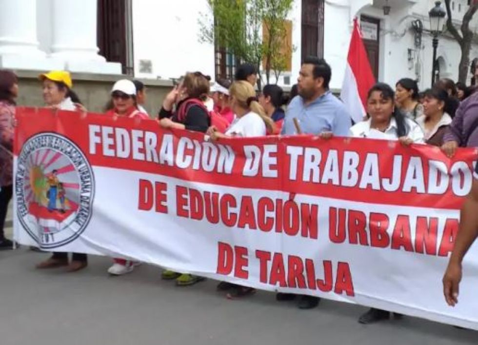 Magisterio Urbano convoca a cacerolazo en protesta por la crisis económica y política