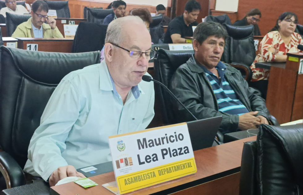 Lea Plaza lleva el caso de “Publicidad a medios fantasmas” a la Contraloría