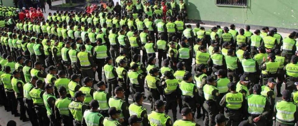 “Los jefes nos piden que hagamos renta”, policías denuncian que deben cobrar coimas para entregar a superiores