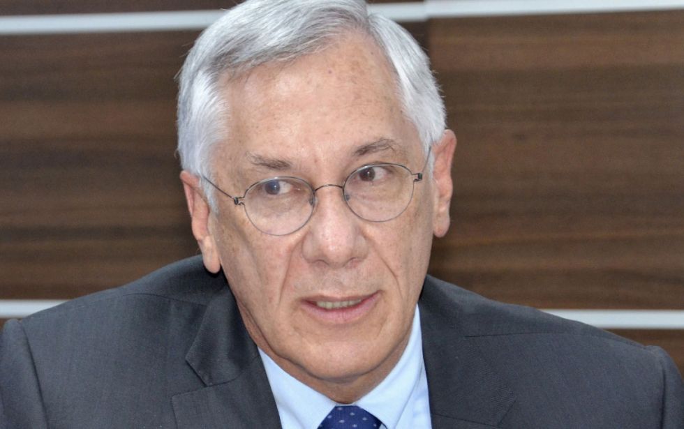 Rodríguez Veltzé afirma que el Gobierno sostiene la prórroga de magistrados