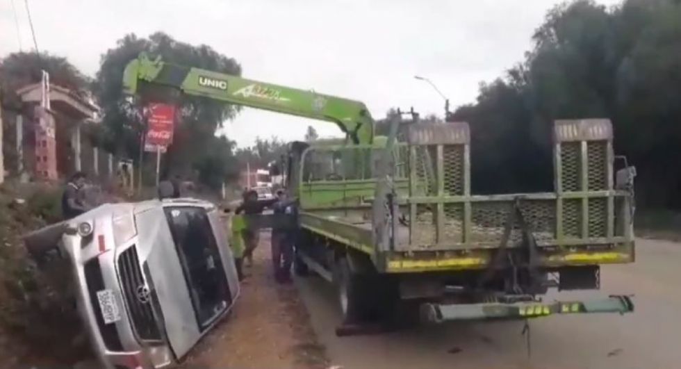 Colisión frontal deja un herido en la carretera Tarija-San Lorenzo