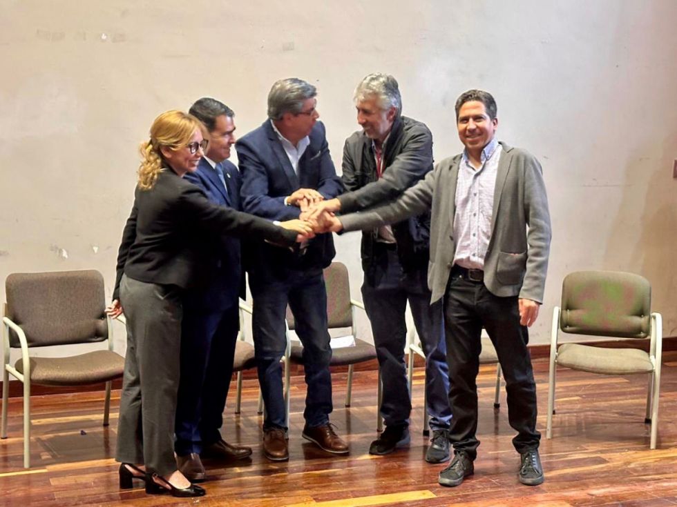 Tarija 2050: visiones del futuro al que nos encaminamos (primerita)