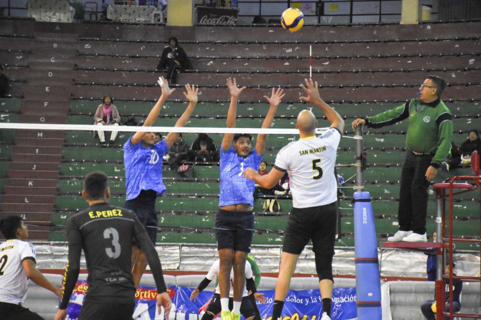 Olympic gana la ¨final adelantada¨ ante San Martín