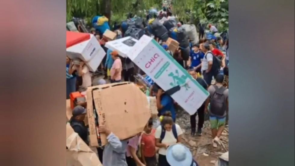 Anuncio del Plan Güemes abarrotó Bermejo con visitantes argentinos