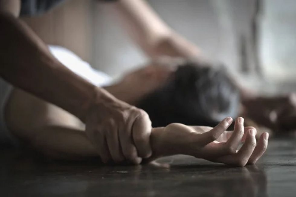 Denuncian a un médico por violar a su colega tras haber consumido bebidas alcohólicas