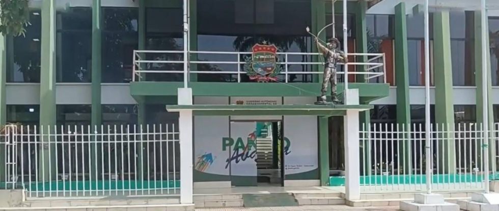 Piden investigar a policías por el robo de seis computadoras